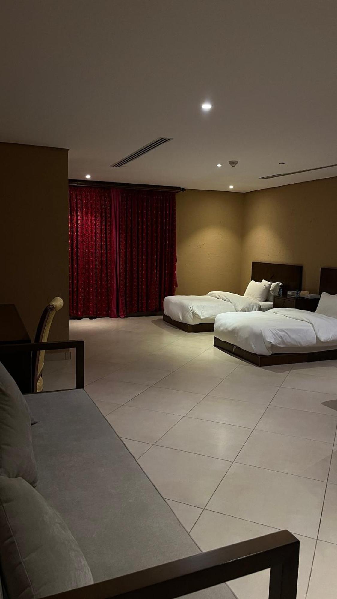 Al Malfa Resort Unaizah Exterior foto